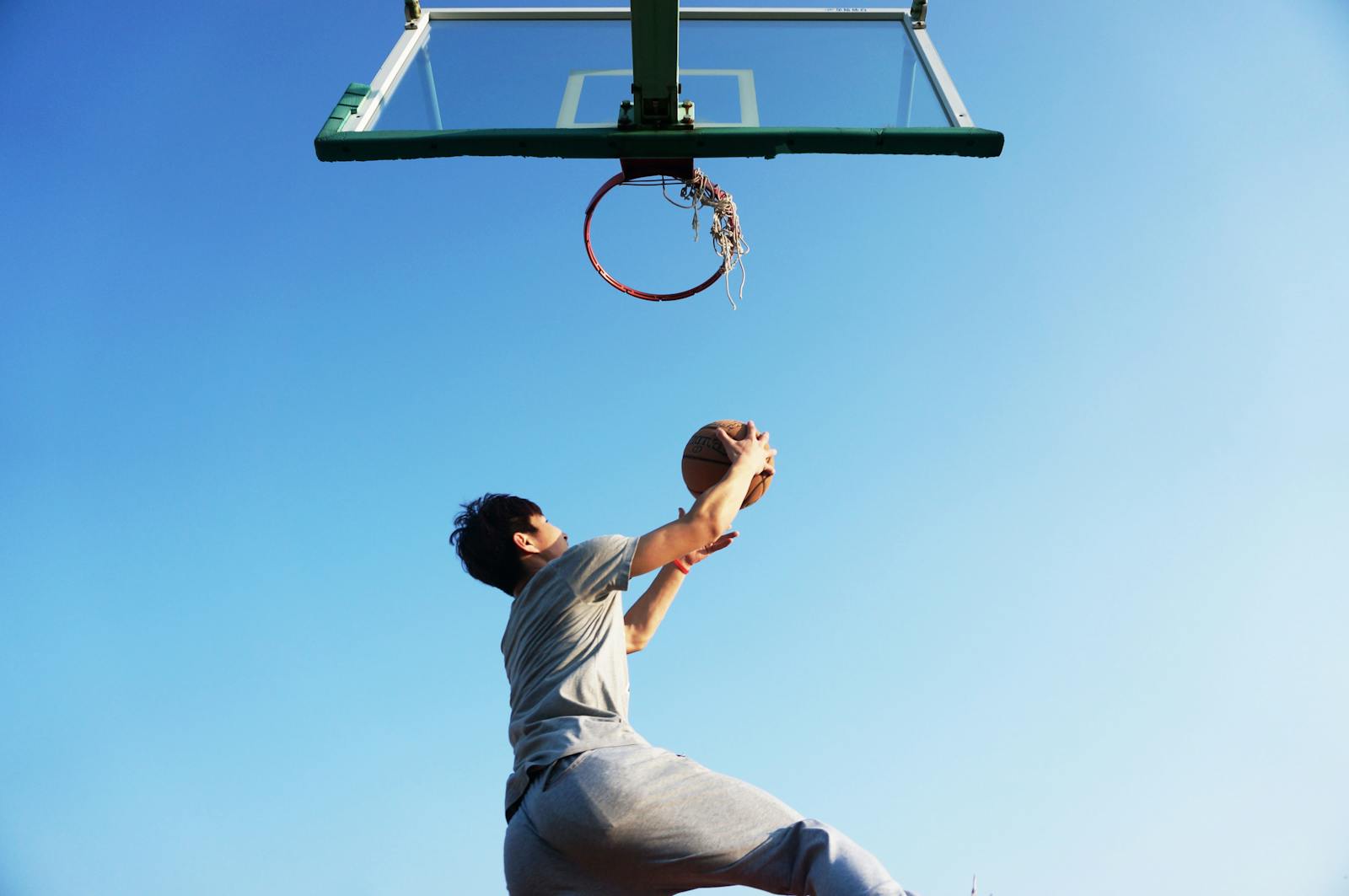 2628彩票上购彩高 — 大乐透赛场扣篮瞬间